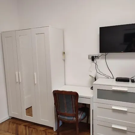 Bulevar Ii Apartment *