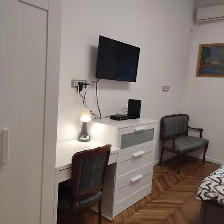 Apartment Bulevar Ii *